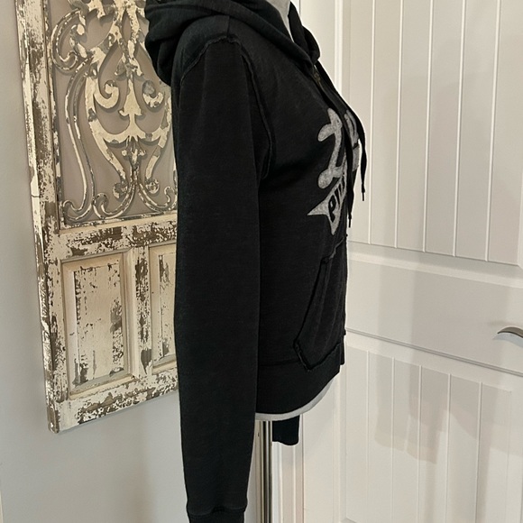 Victoria Secret - Pink Sweat Jacket in Two Tones of Grey - Size Large - Picture 3 of 4